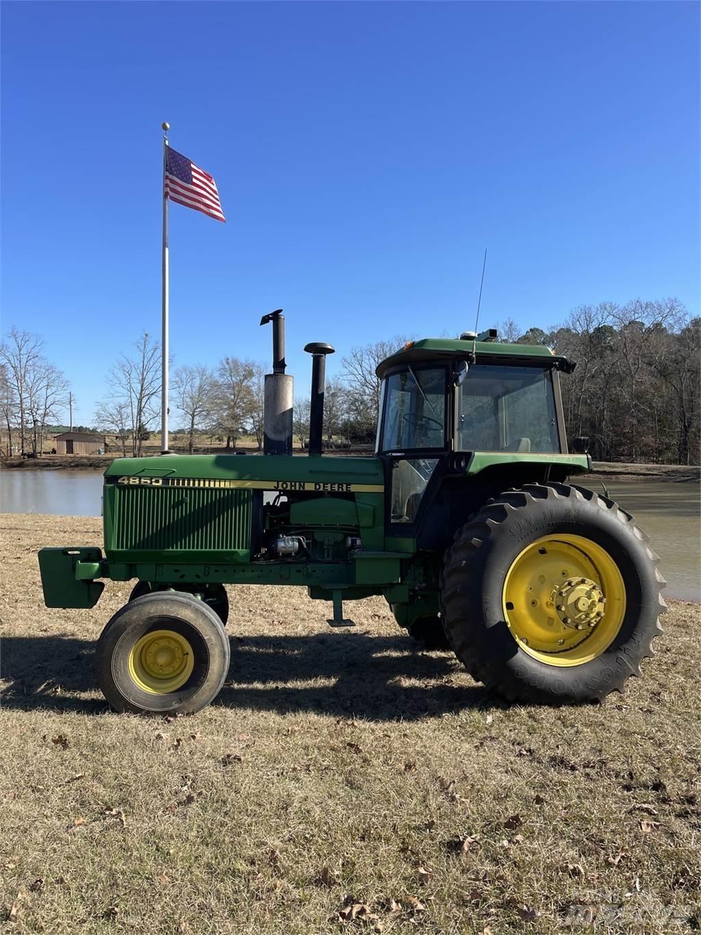John Deere 4850 Traktoren