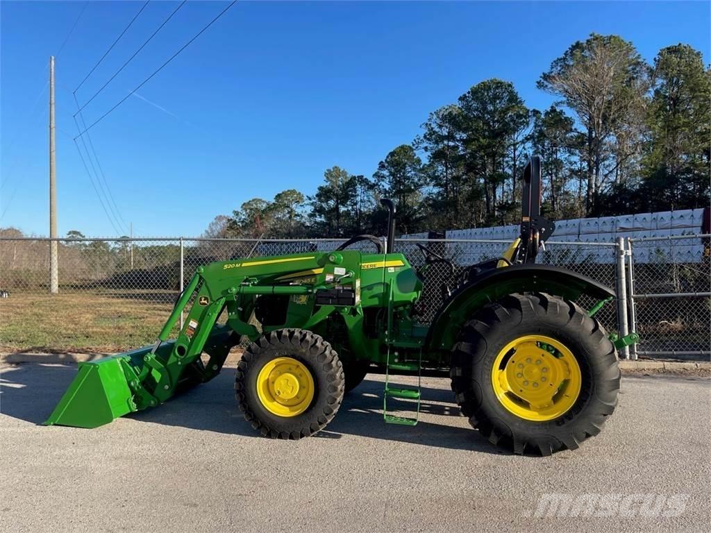 John Deere 5045E Traktoren