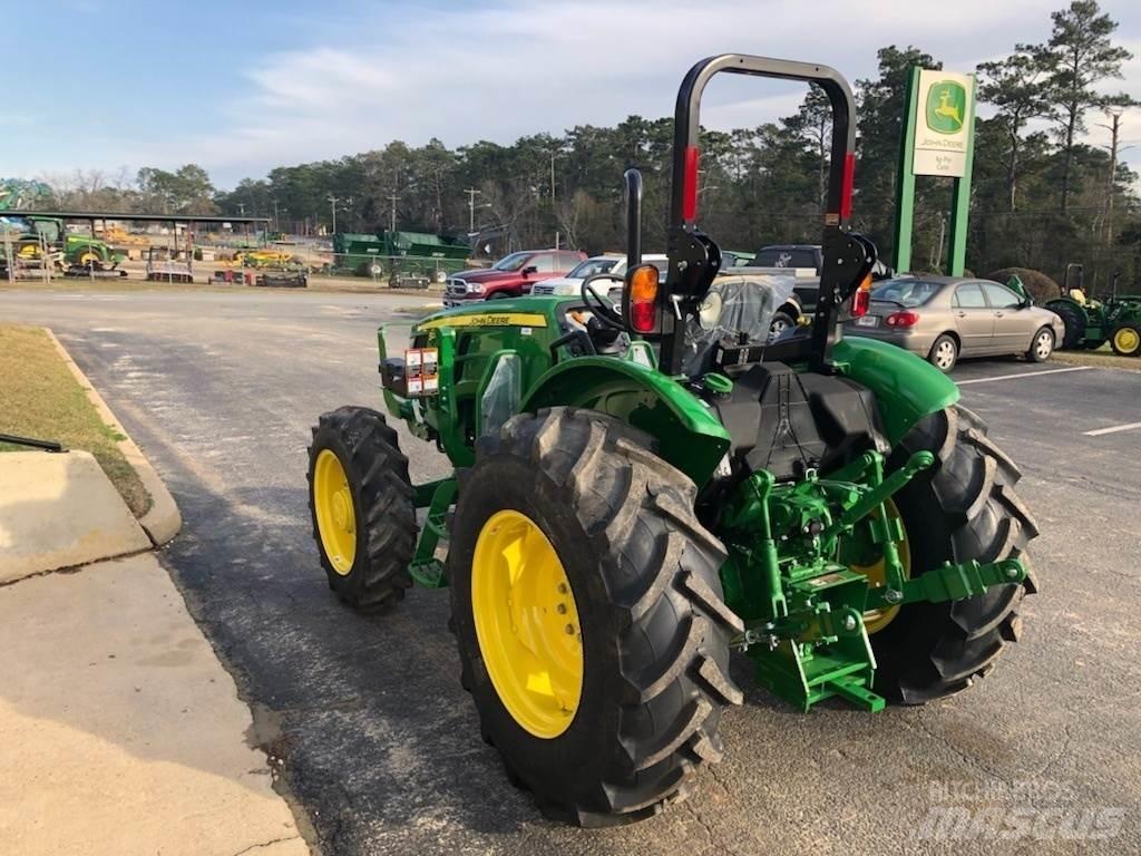 John Deere 5067E Traktoren