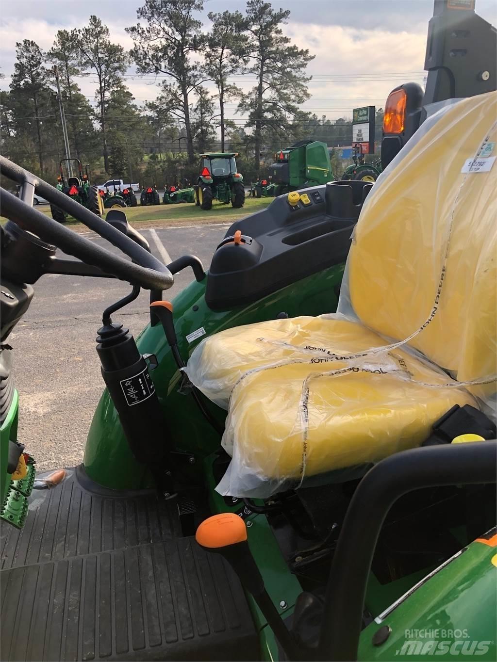 John Deere 5067E Traktoren