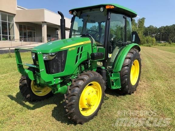 John Deere 5075E Traktoren