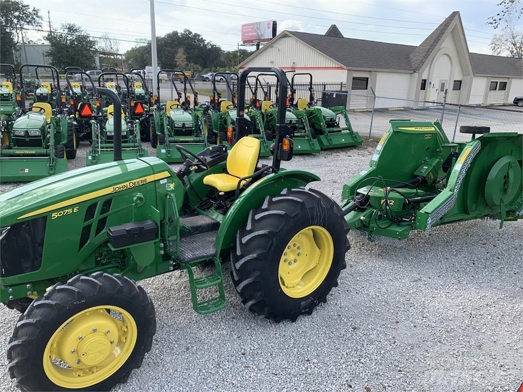 John Deere 5075E Traktoren