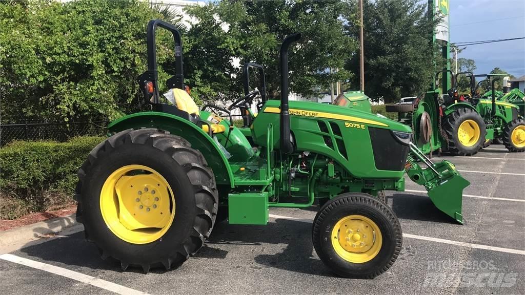 John Deere 5075E Traktoren