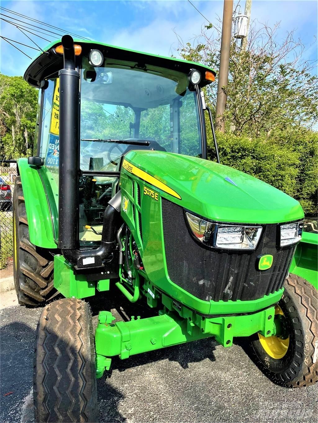 John Deere 5075E Traktoren