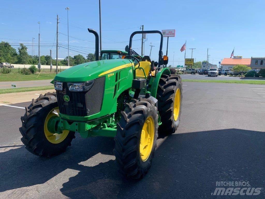 John Deere 5075M Traktoren
