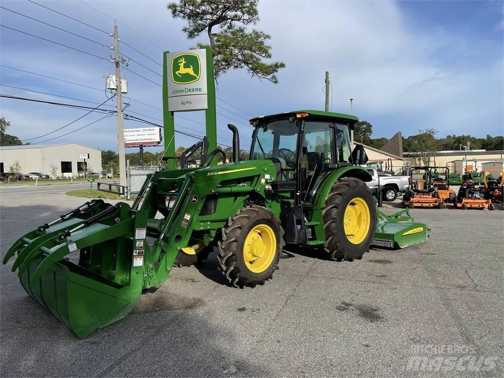 John Deere 5090E Traktoren