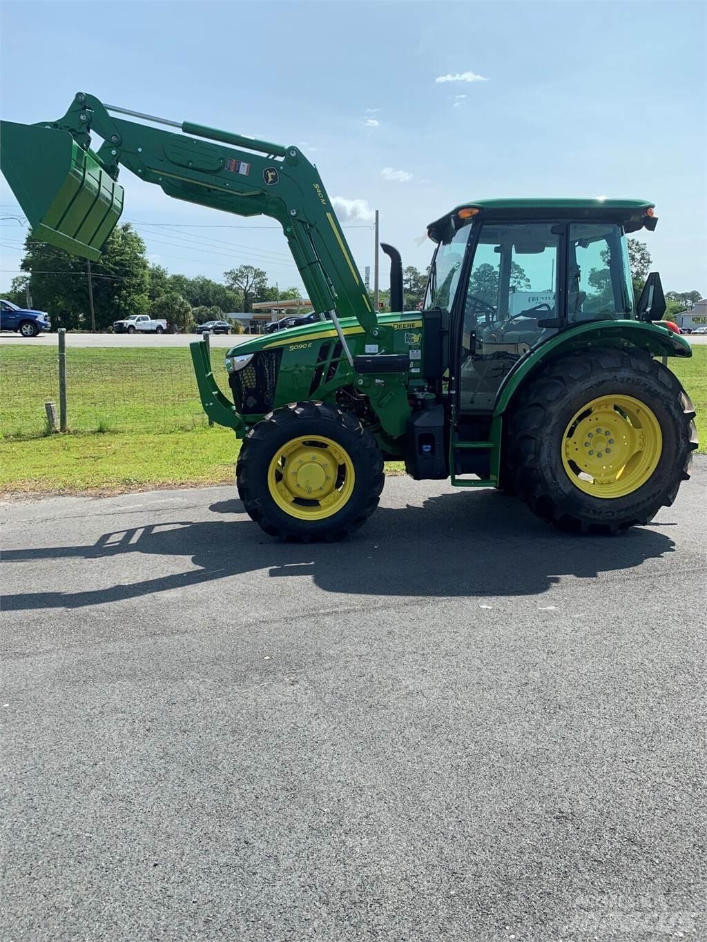 John Deere 5090E Traktoren