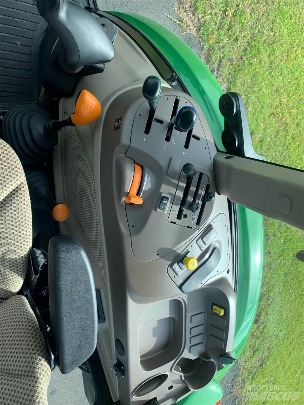 John Deere 5090E Traktoren