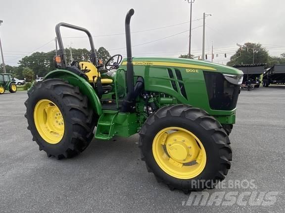 John Deere 5100E Traktoren