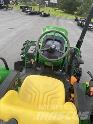 John Deere 5100E Traktoren