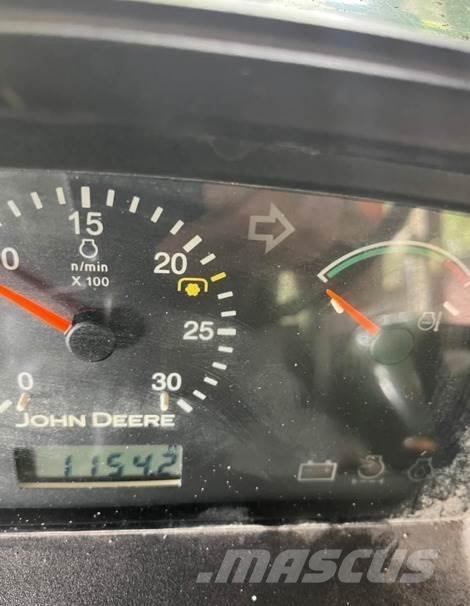 John Deere 5205 Traktoren