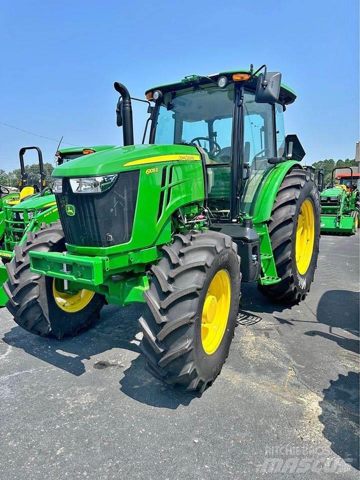 John Deere 6105E Traktoren