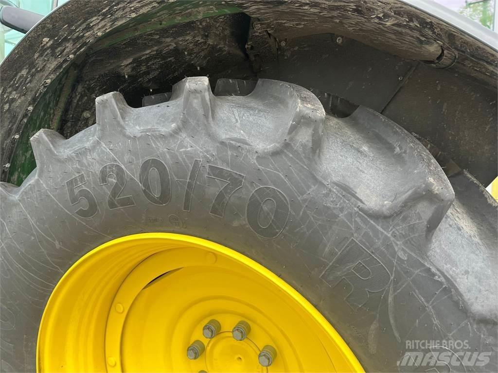 John Deere 6110M Traktoren