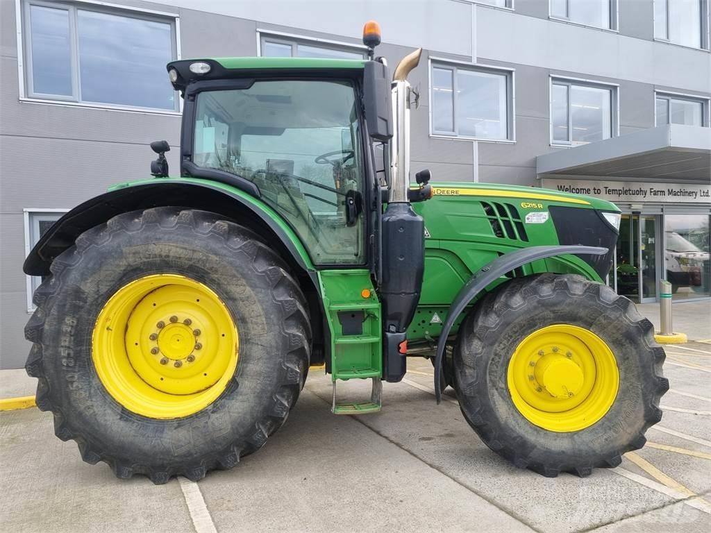 John Deere 6215R Traktoren
