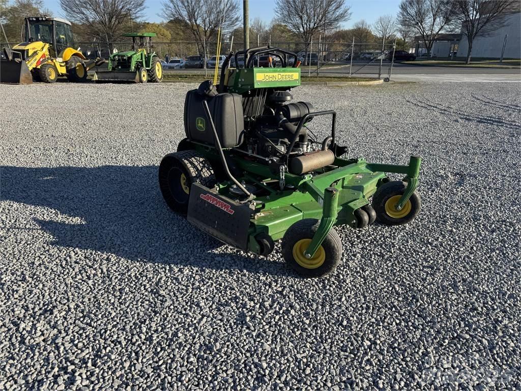 John Deere 661R Reitermäher