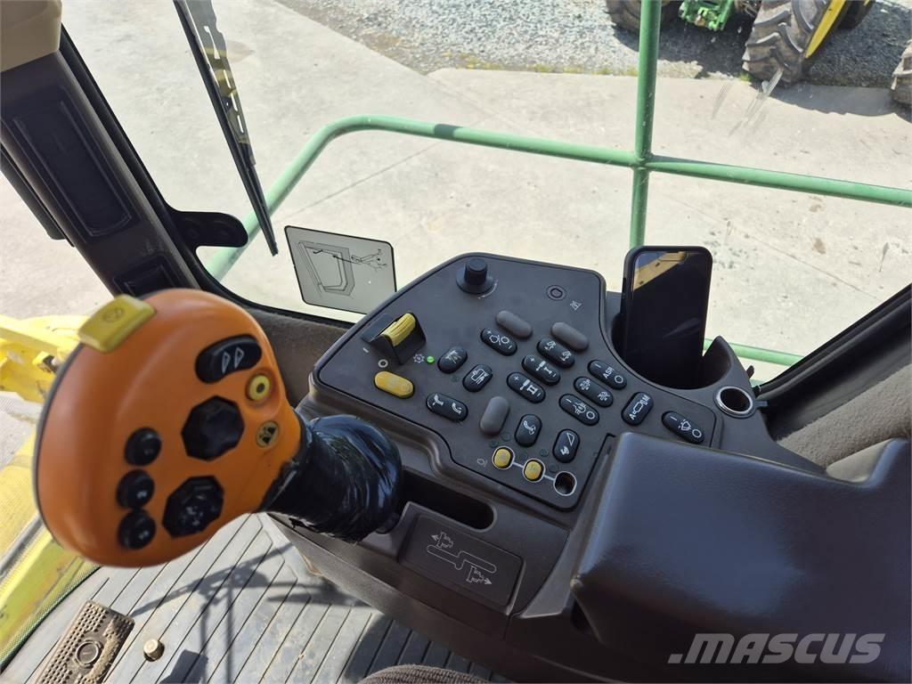 John Deere 7780 Feldhäcksler