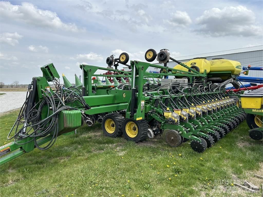 John Deere DB60 Pflanzmaschinen
