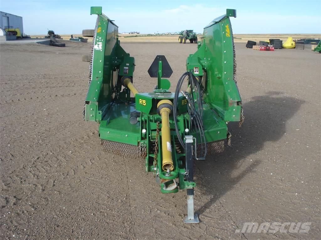 John Deere R15 Ballenschredder, -schneider und -wickler