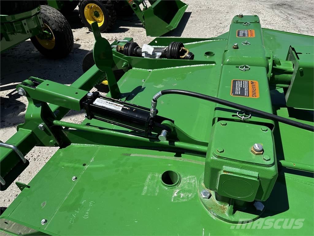 John Deere RC8M Ballenschredder, -schneider und -wickler