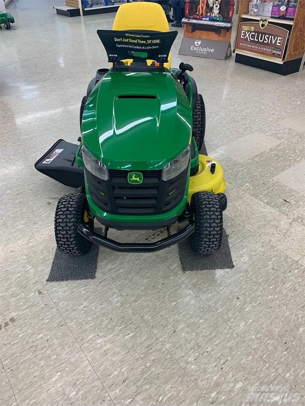 John Deere S130 Reitermäher
