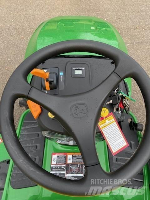 John Deere S240 Kleintraktoren