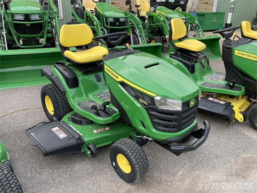 John Deere S240 Kleintraktoren
