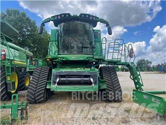 John Deere S780 Mähdrescher