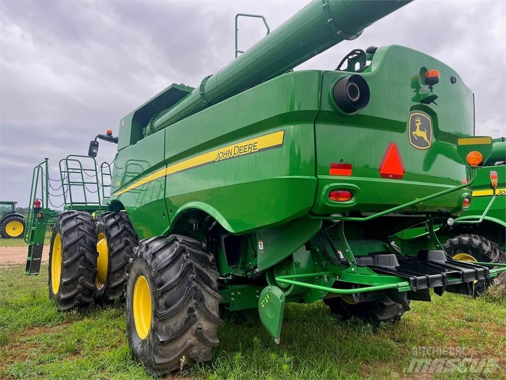 John Deere S780 Mähdrescher