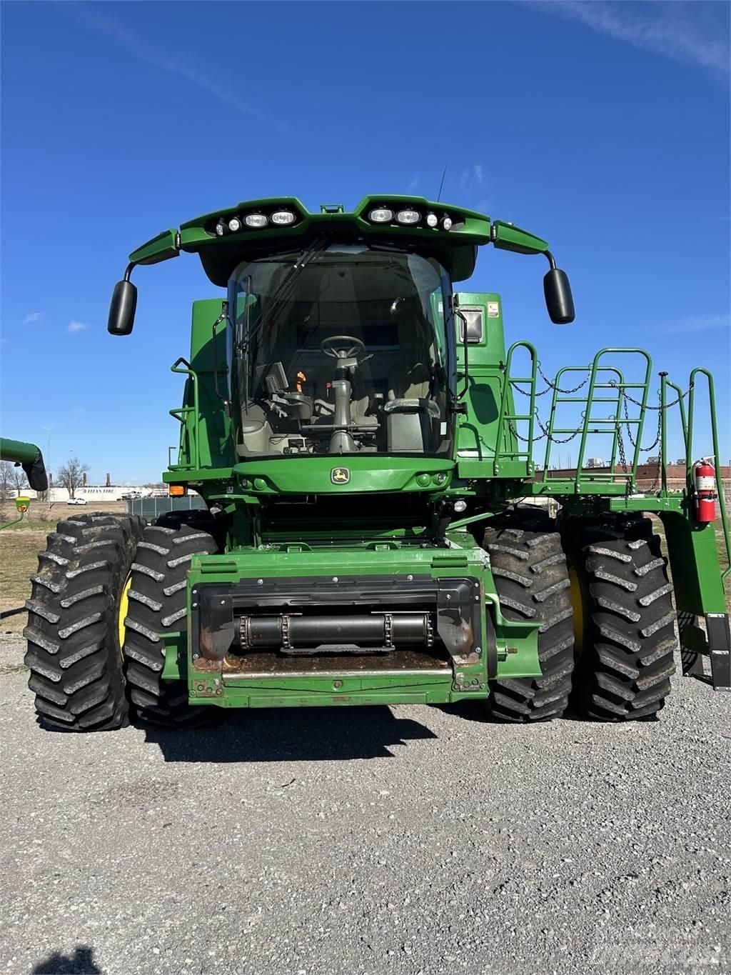 John Deere S780 Mähdrescher