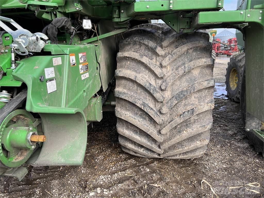 John Deere S790 Mähdrescher