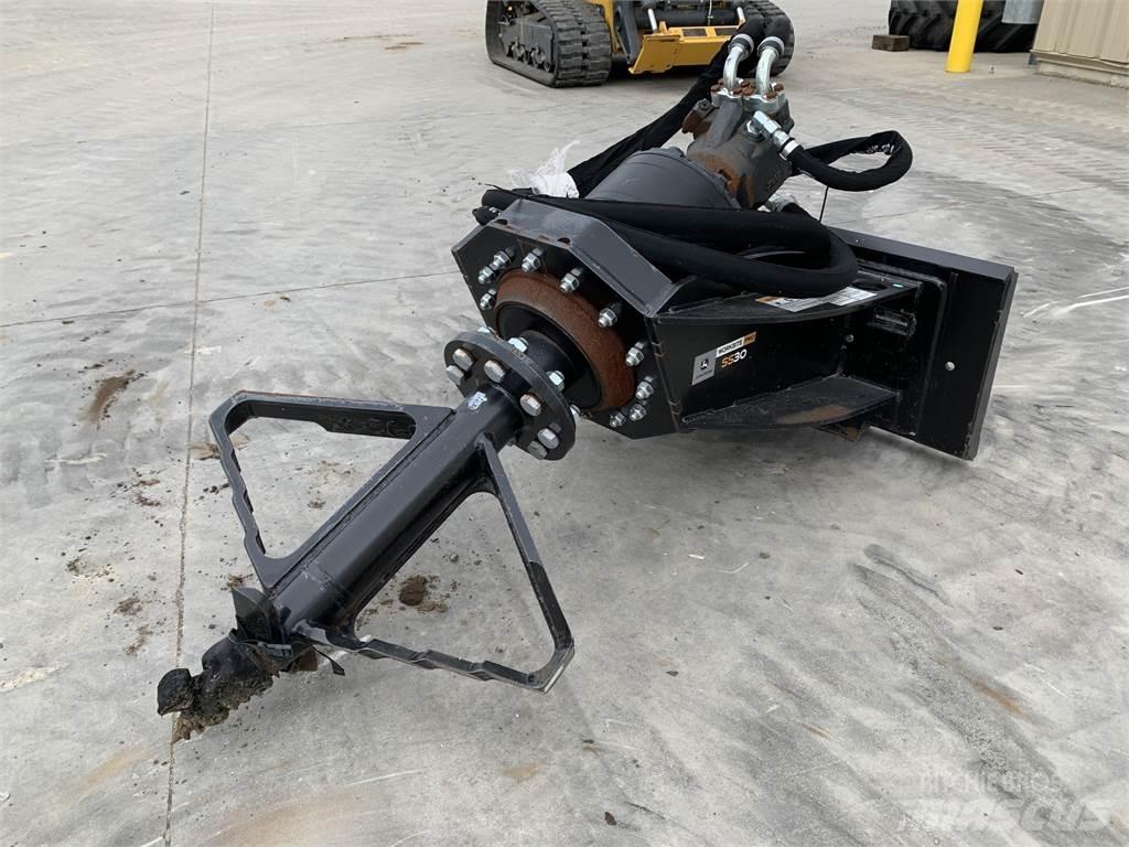 John Deere SS30 Baumstumpffräsen