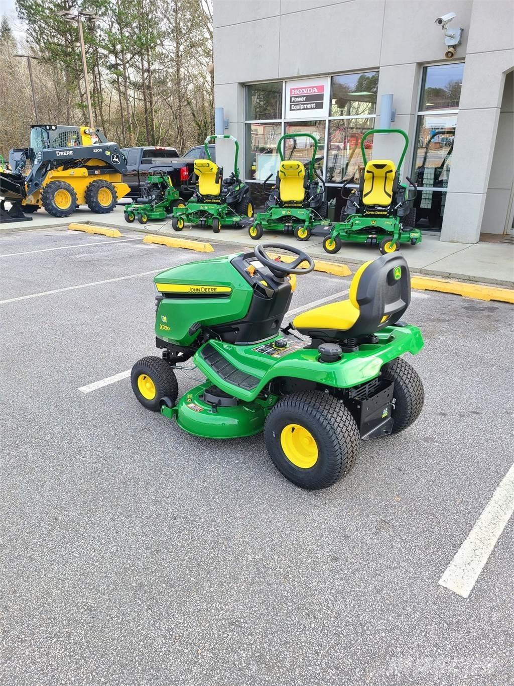 John Deere X330 Kleintraktoren