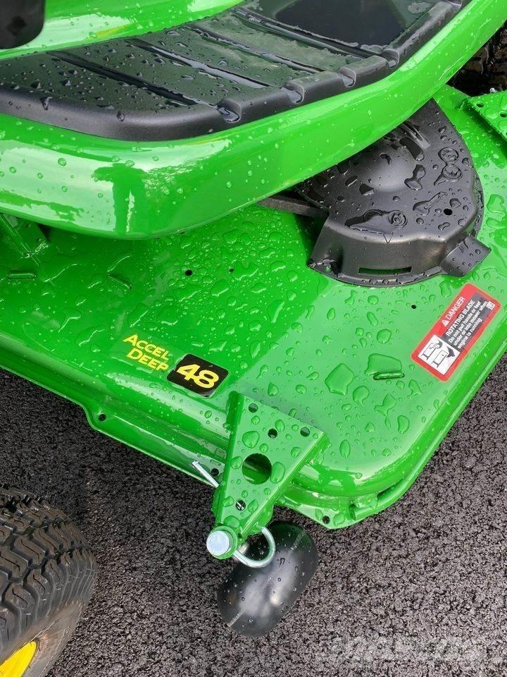 John Deere X330 Kleintraktoren