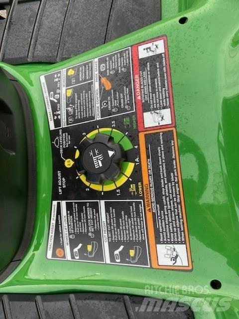 John Deere X380 Kleintraktoren