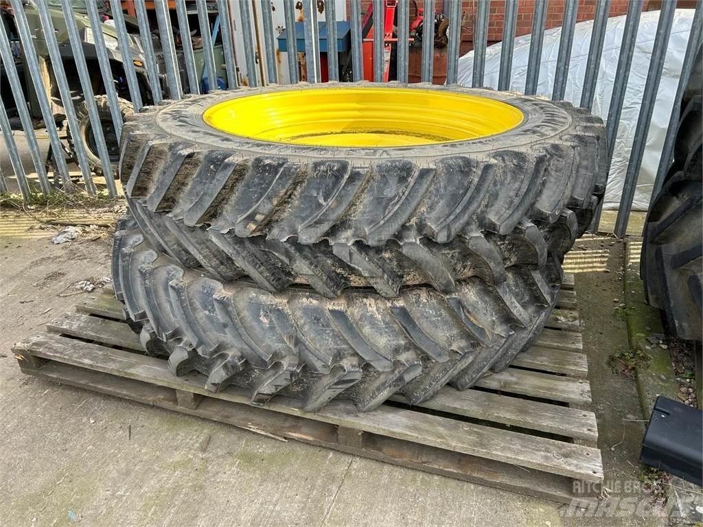  Row Crop Tyres Reifen