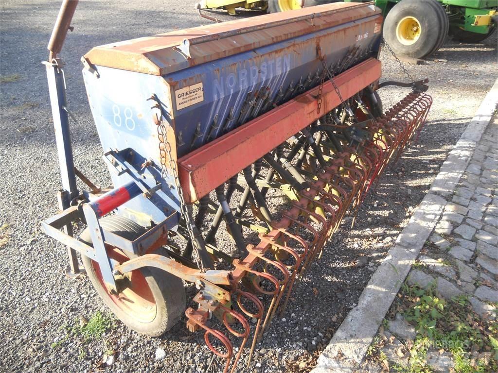  Semeador de erva Drillmaschinen