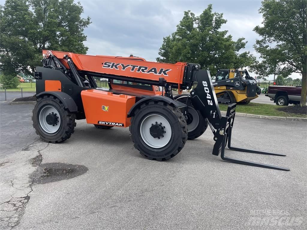 SkyTrak 8042 Teleskoplader