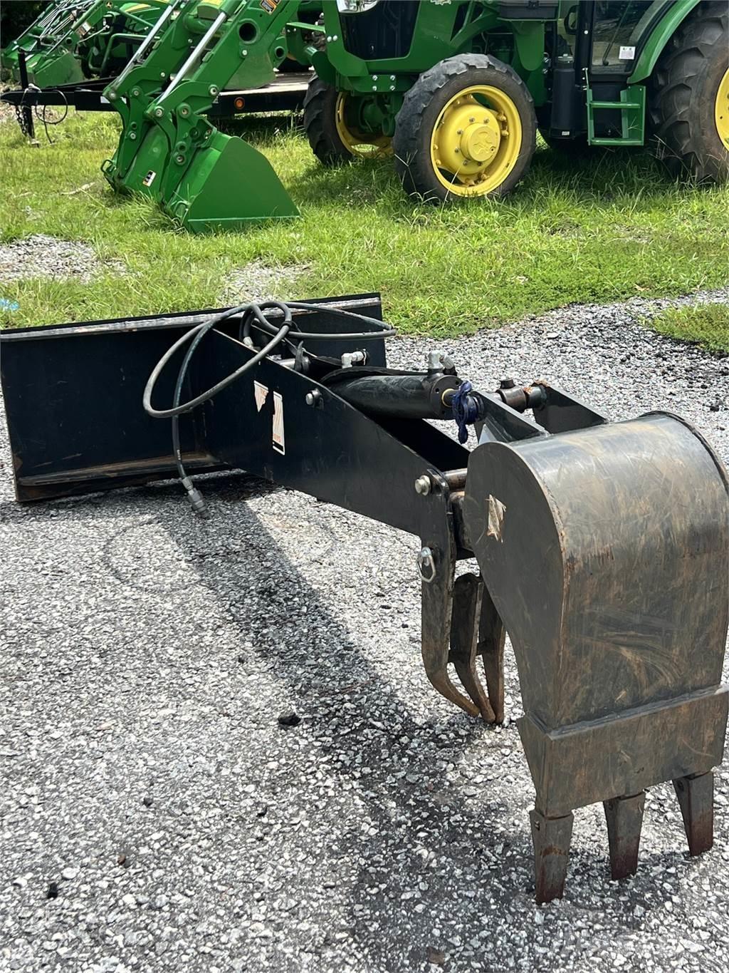 Tiger Backhoe Sonstige Baumaschinen