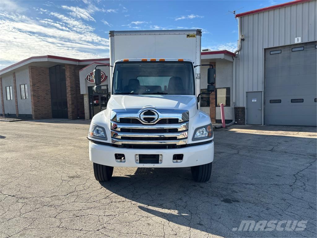 Hino L6 Andere Fahrzeuge