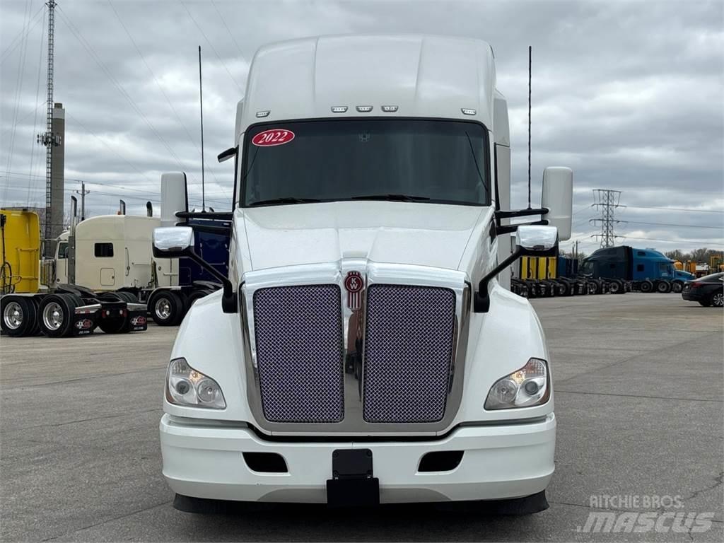 Kenworth T680 Sattelzugmaschinen
