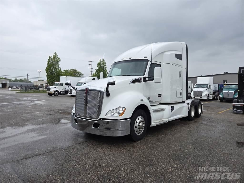 Kenworth T680 Sattelzugmaschinen