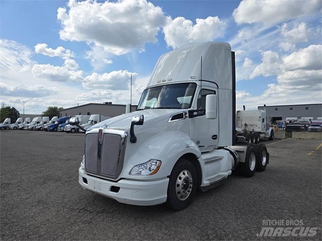 Kenworth T680 Sattelzugmaschinen