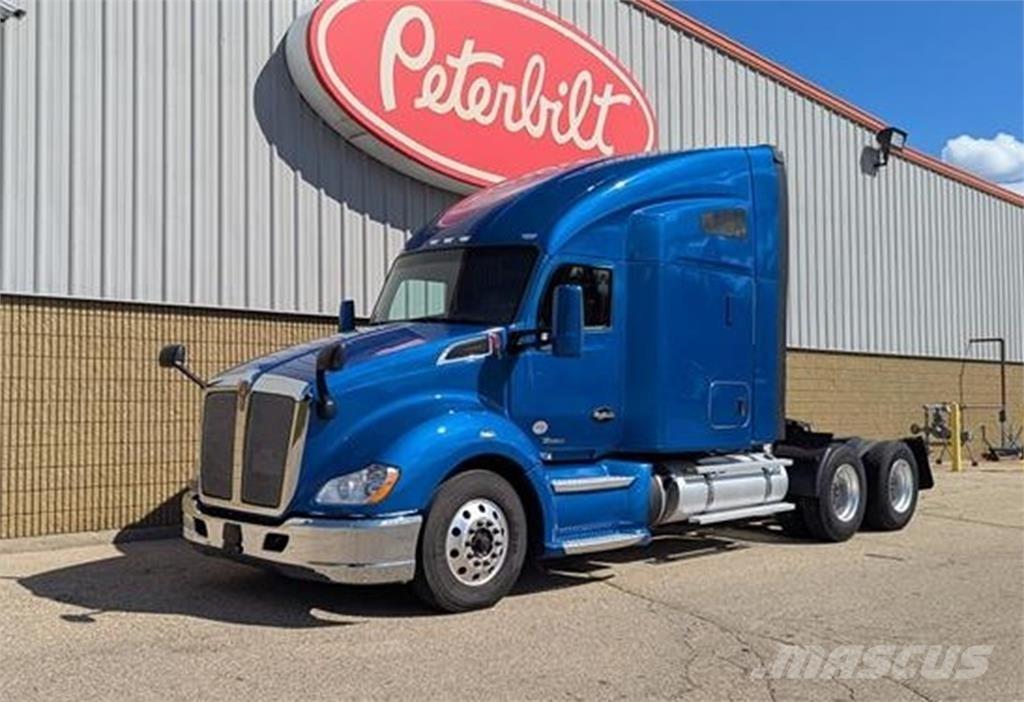 Kenworth T680 Andere Fahrzeuge