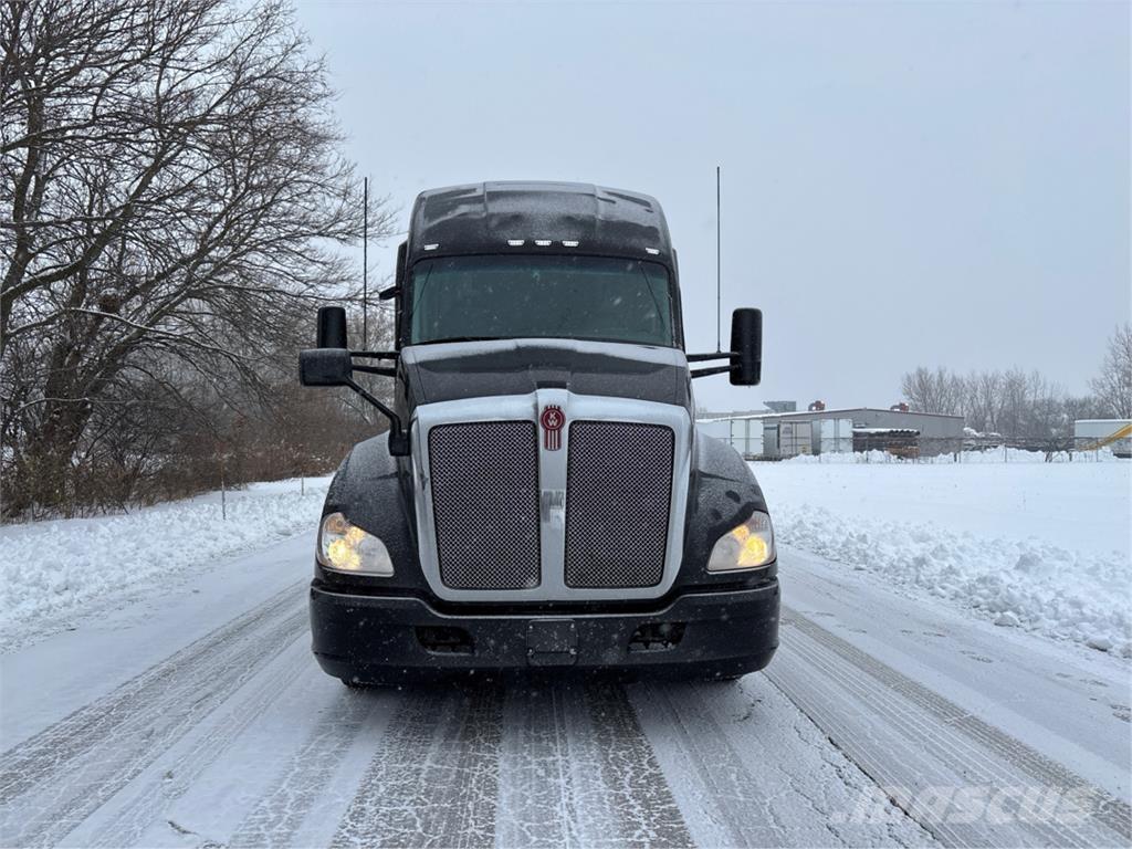 Kenworth T680 Sattelzugmaschinen