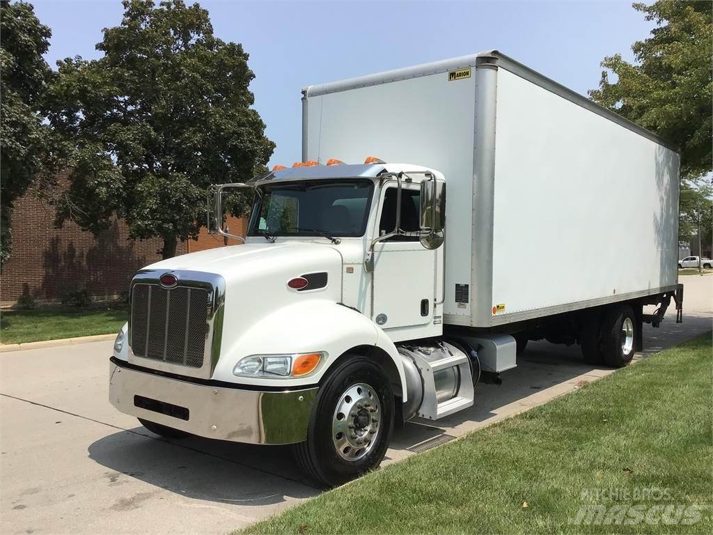Peterbilt 337 Kastenaufbau