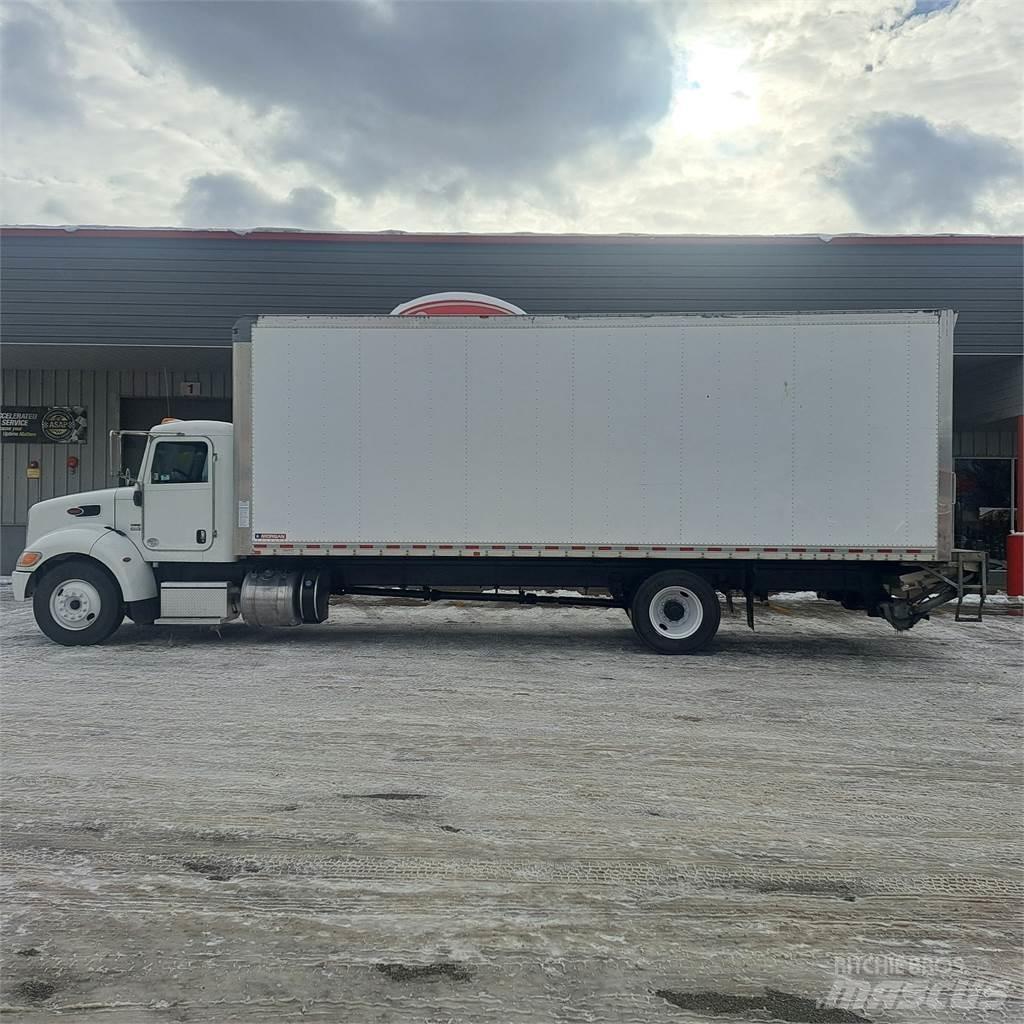 Peterbilt 337 Kastenaufbau