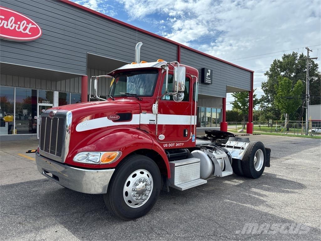 Peterbilt 337 Sattelzugmaschinen