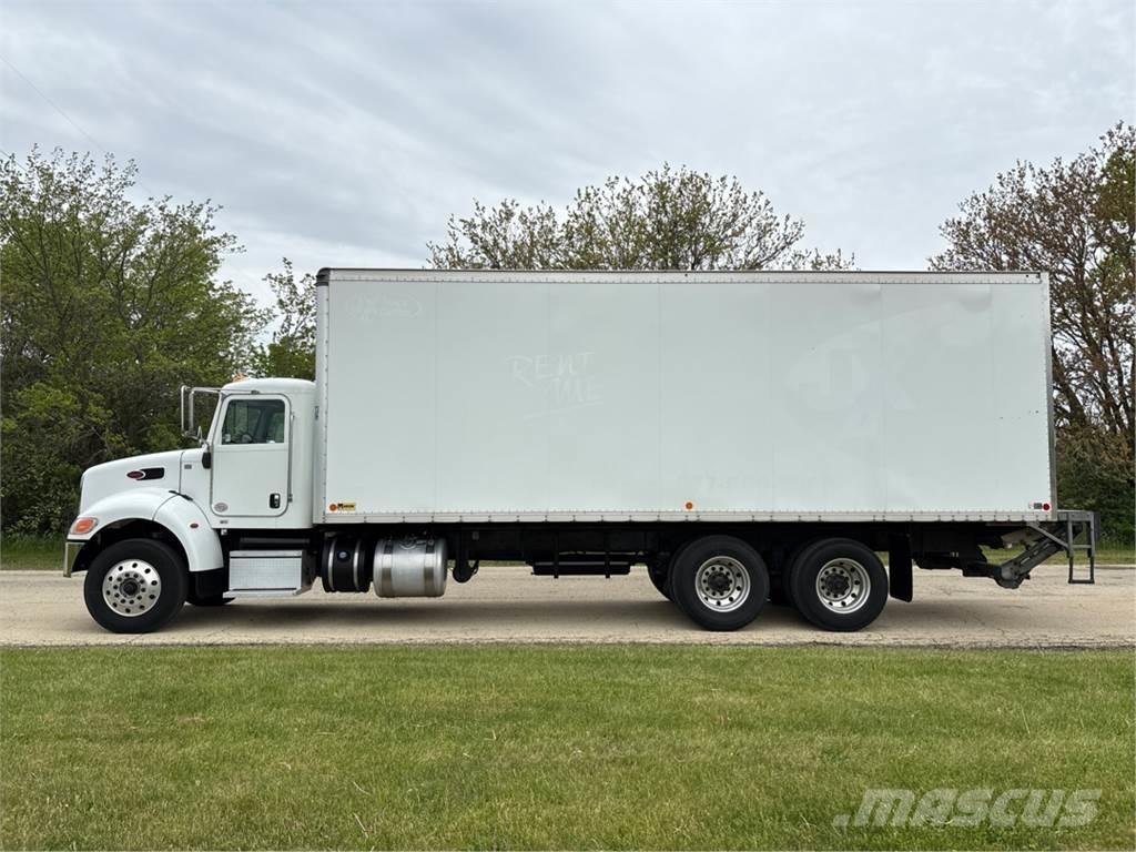 Peterbilt 348 Kastenaufbau