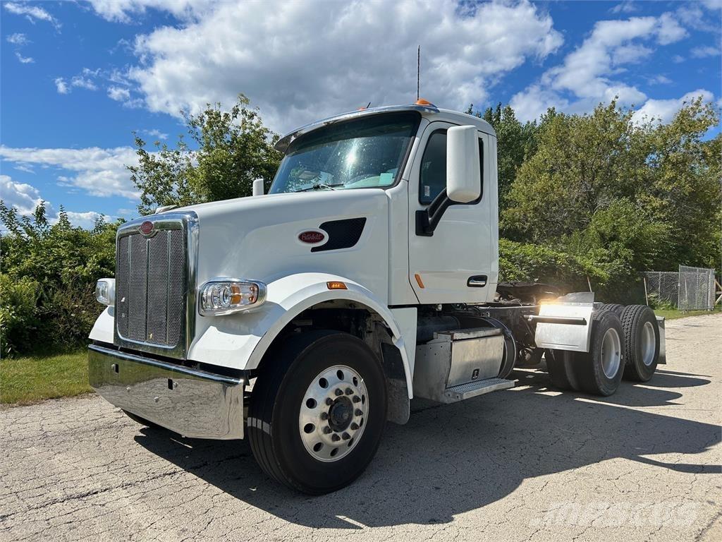 Peterbilt 567 Andere Fahrzeuge