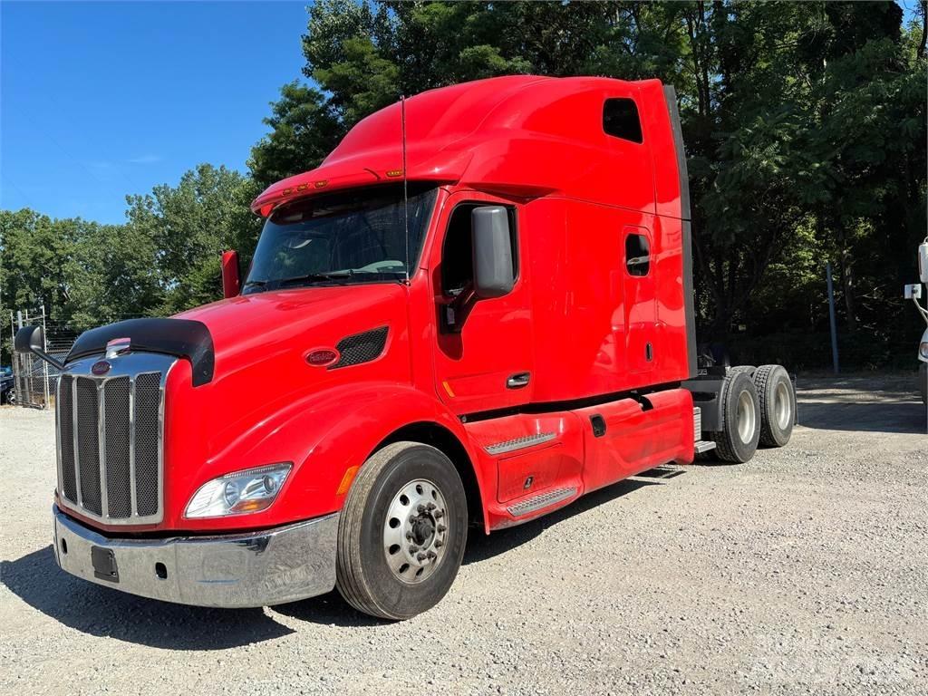 Peterbilt 579 Andere Fahrzeuge